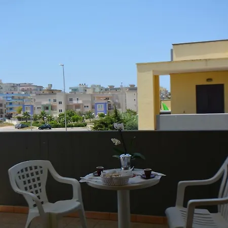 Lido Di Apartment *